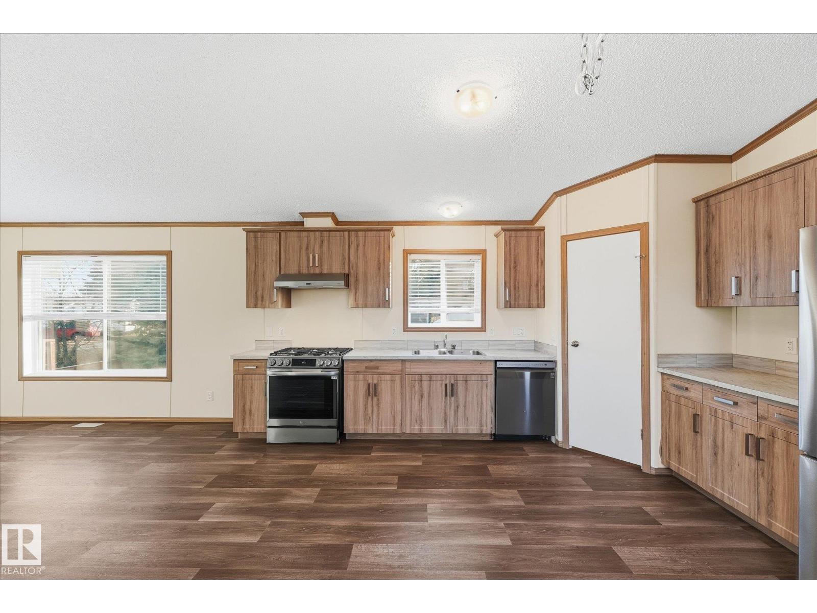 242 305 Calahoo Road, Spruce Grove