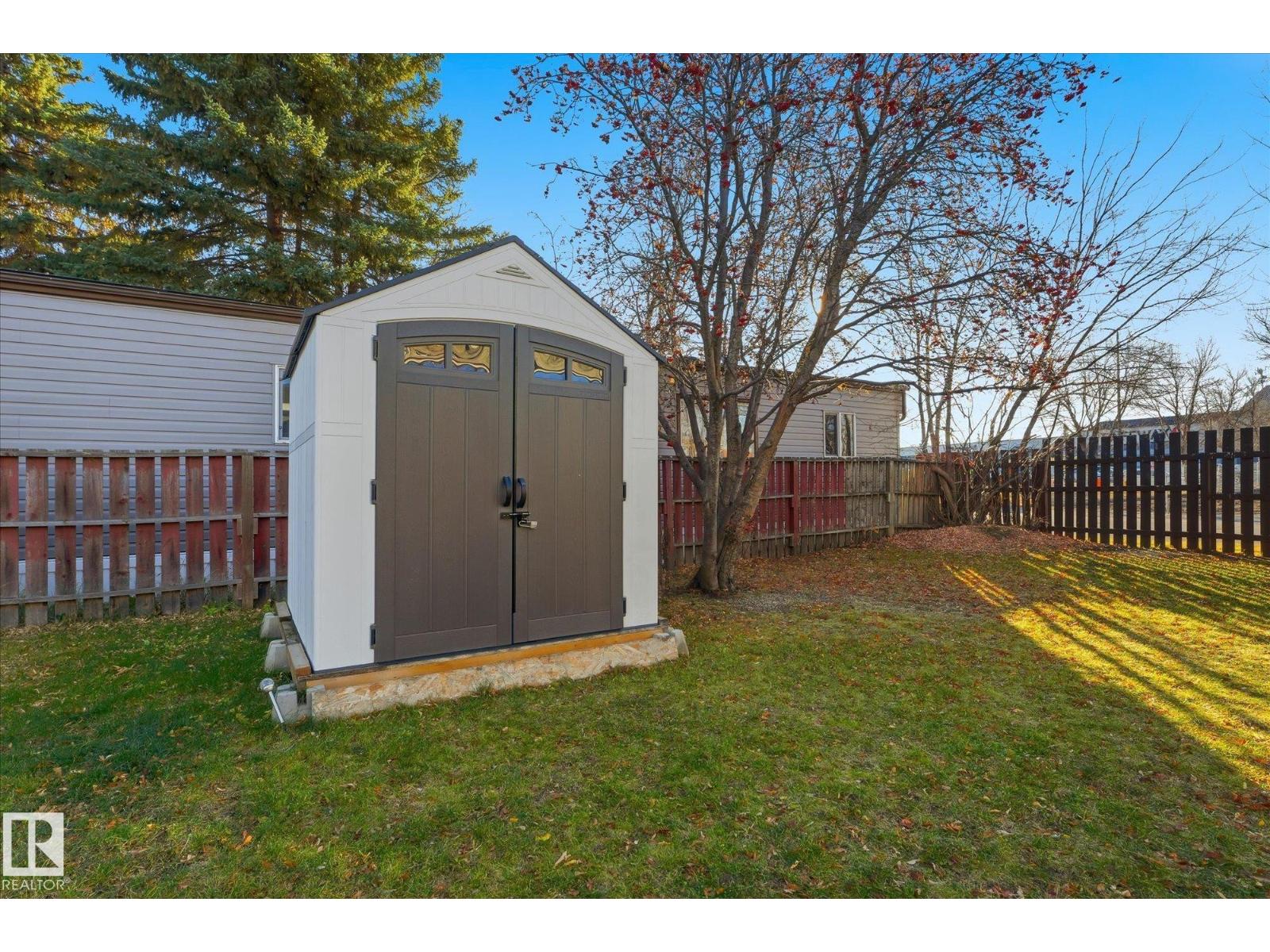 242 305 Calahoo Road, Spruce Grove