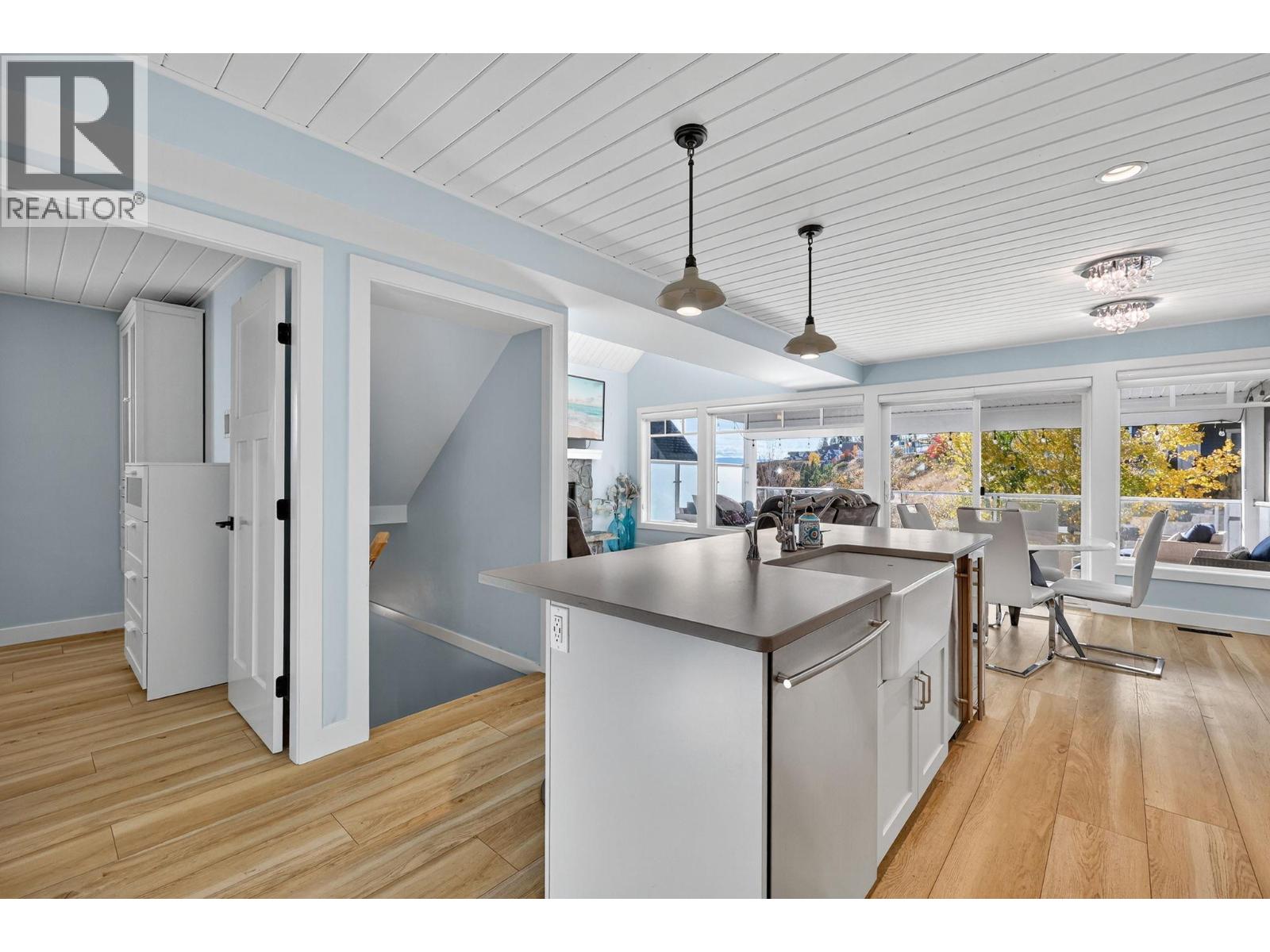 213 6732 LaPalma Loop, Kelowna