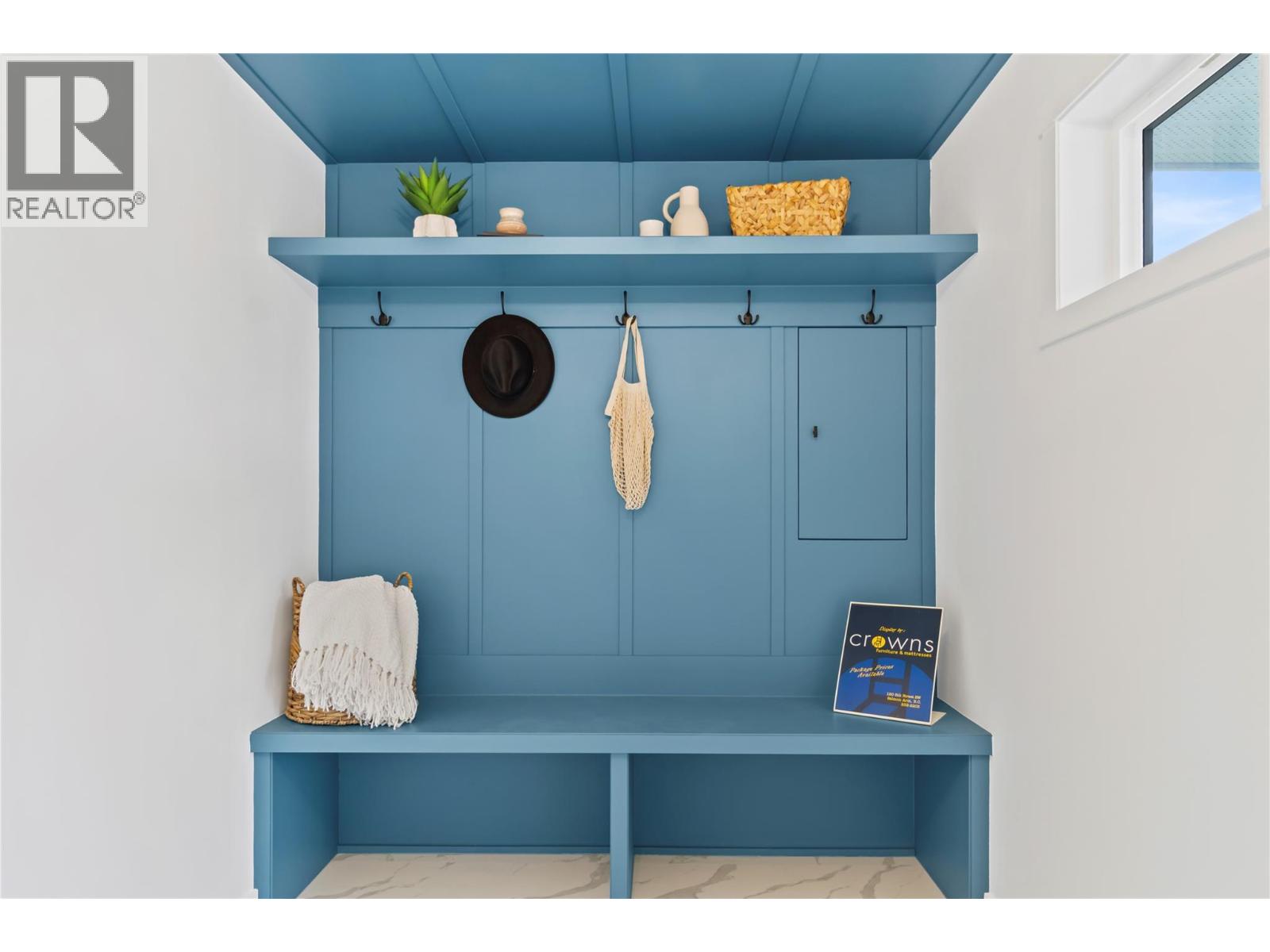  2868 Golf Course Drive, Blind Bay