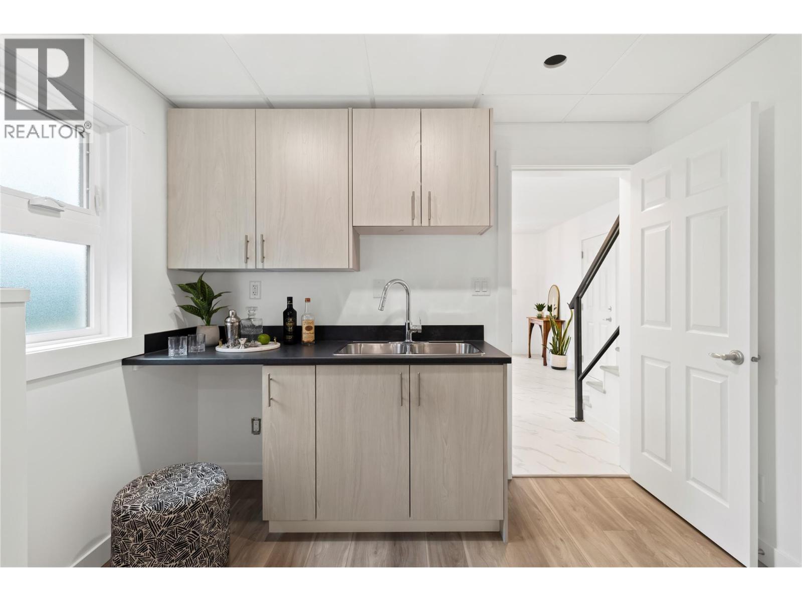  2868 Golf Course Drive, Blind Bay