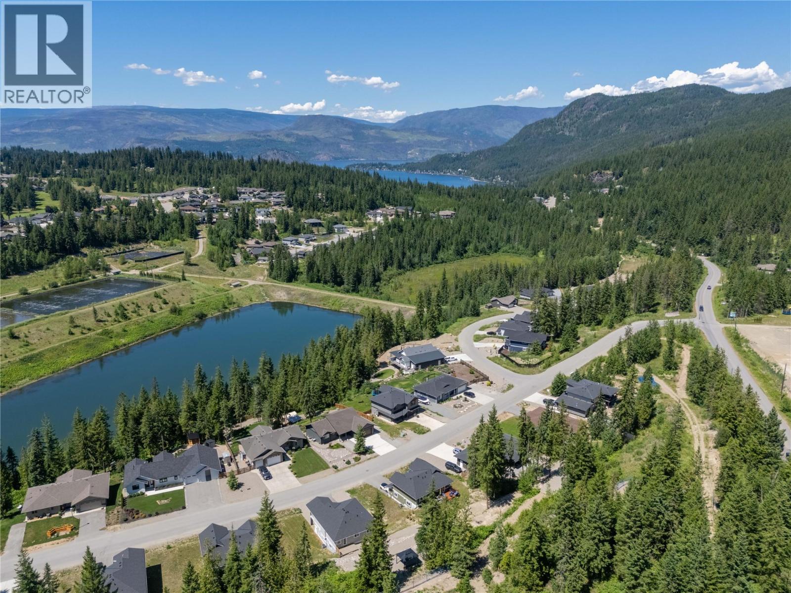  2868 Golf Course Drive, Blind Bay