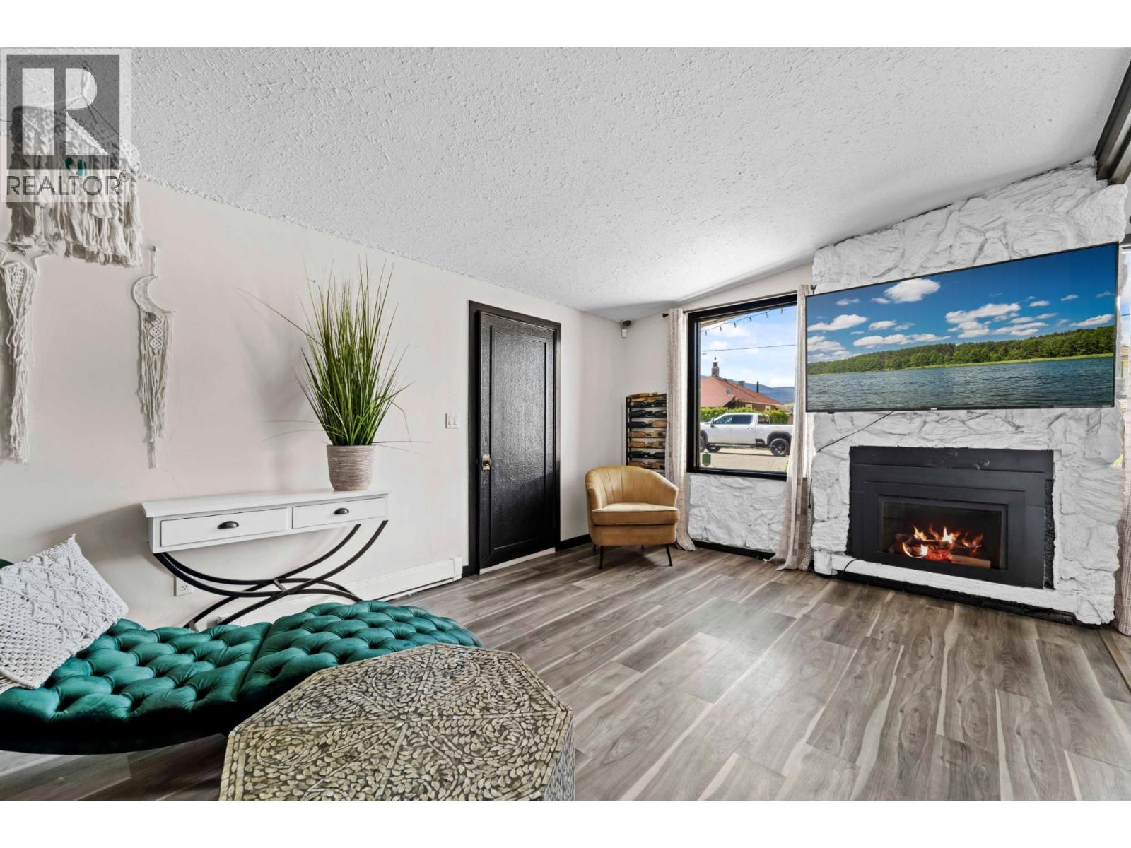 1751 Granite Avenue, Merritt