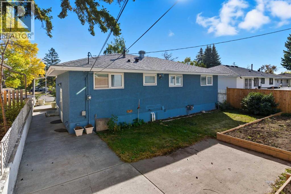 Single Family House Bungalow for Sale in  Cottonwood Crescent SE Southview Calgary 