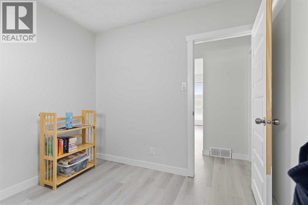 Single Family House Bungalow for Sale in  Cottonwood Crescent SE Southview Calgary 