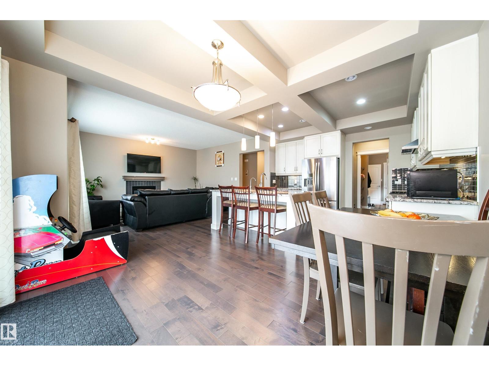 3203 WINSPEAR CR SW, Edmonton