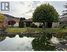 17 3333 South Main Street, Penticton