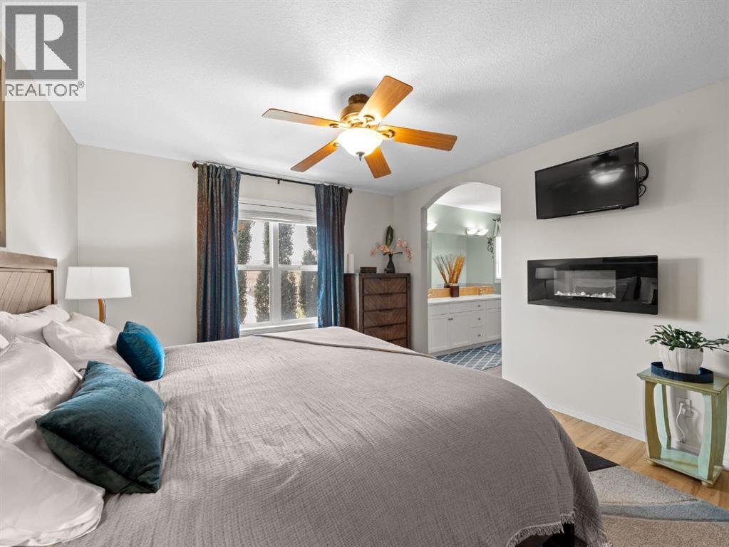 Single Family House for Sale in  Evansbrooke Way NW Evanston Calgary 