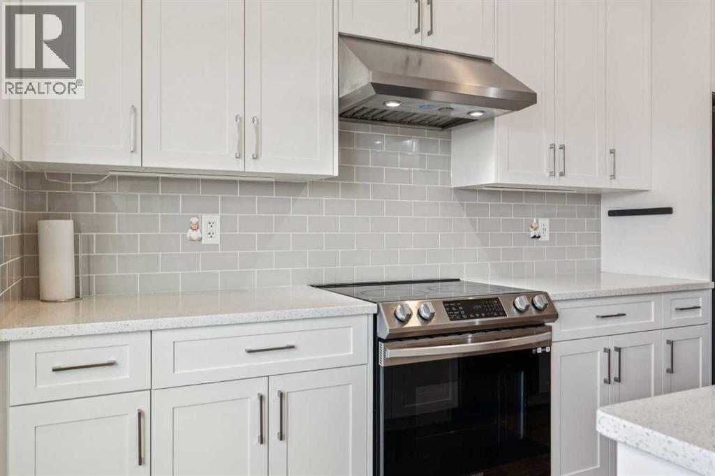 Single Family House for Sale in  Lucas Boulevard NW Livingston Calgary 