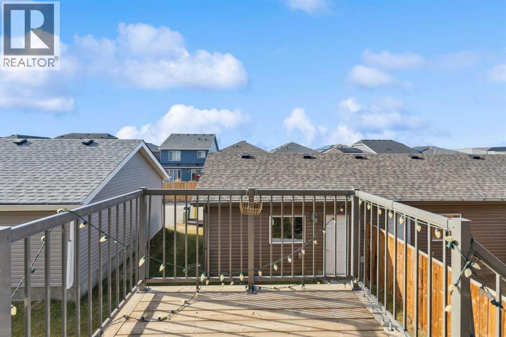 Single Family House for Sale in  Lucas Boulevard NW Livingston Calgary 