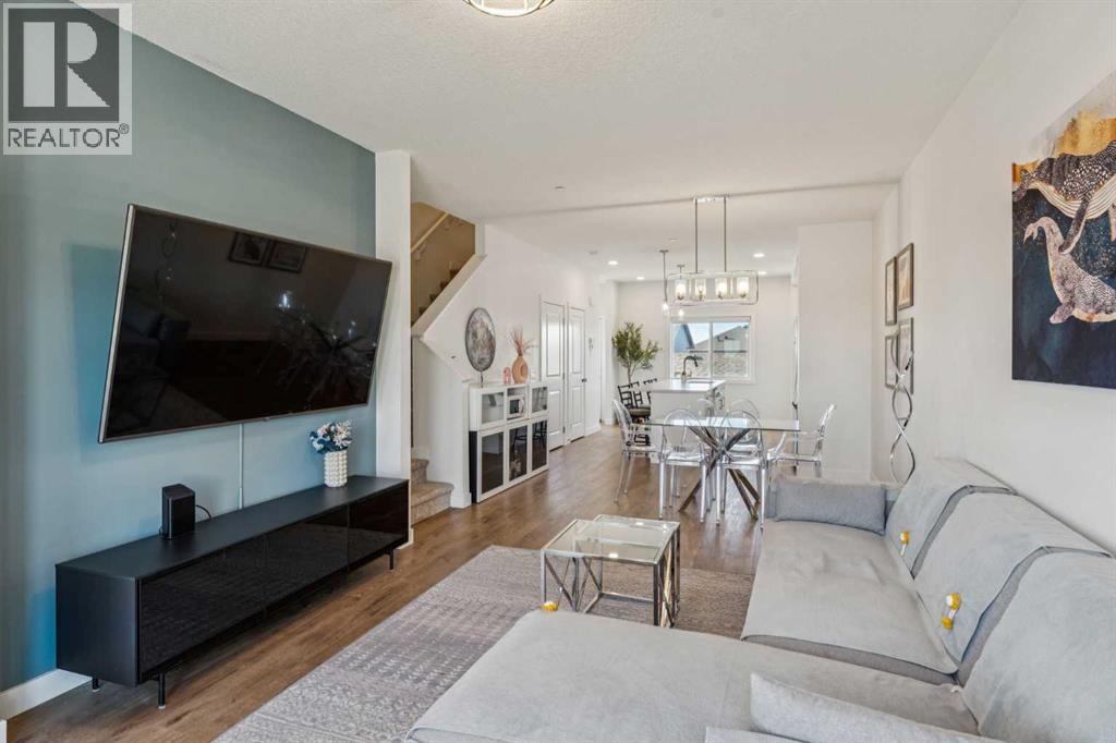 Single Family House for Sale in  Lucas Boulevard NW Livingston Calgary 