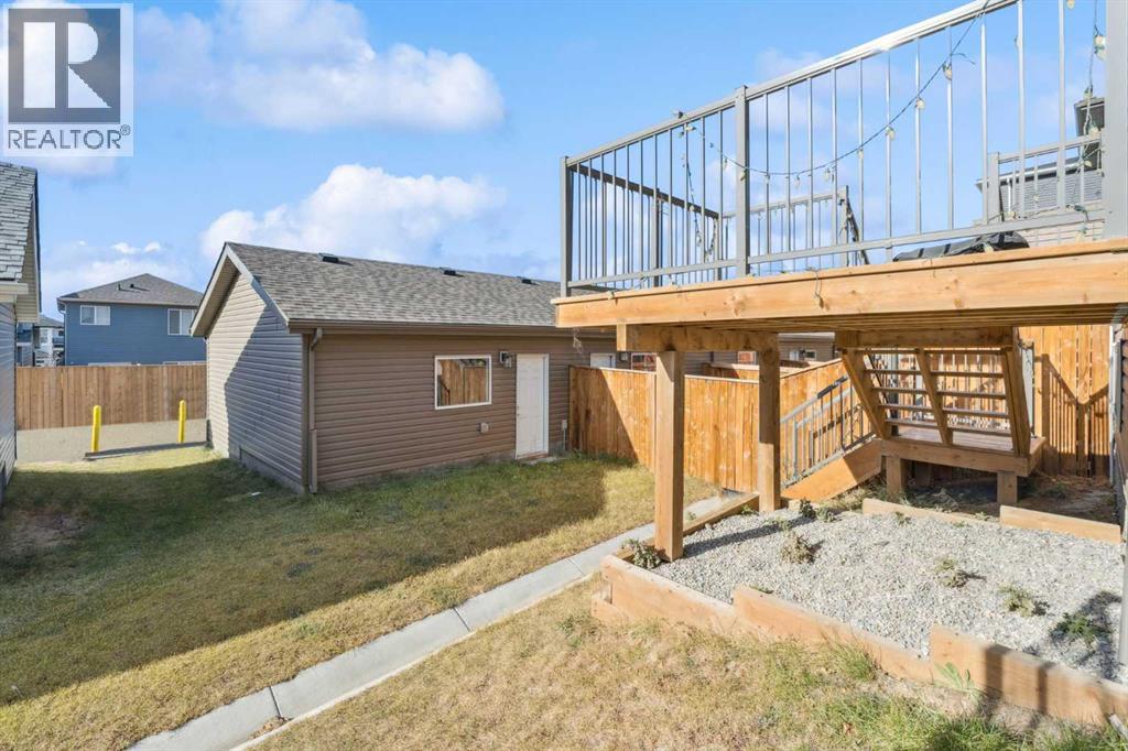 Single Family House for Sale in  Lucas Boulevard NW Livingston Calgary 