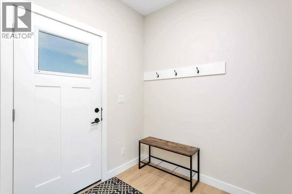 Single Family House for Sale in  Evergreen Way Evergreen Red Deer 