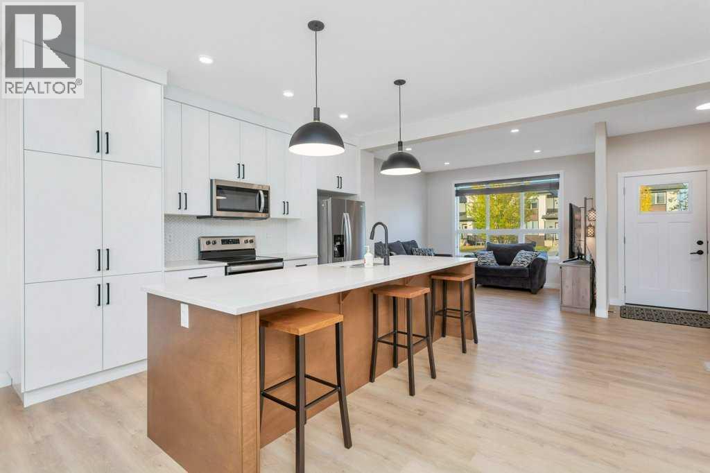 Single Family House for Sale in  Evergreen Way Evergreen Red Deer 