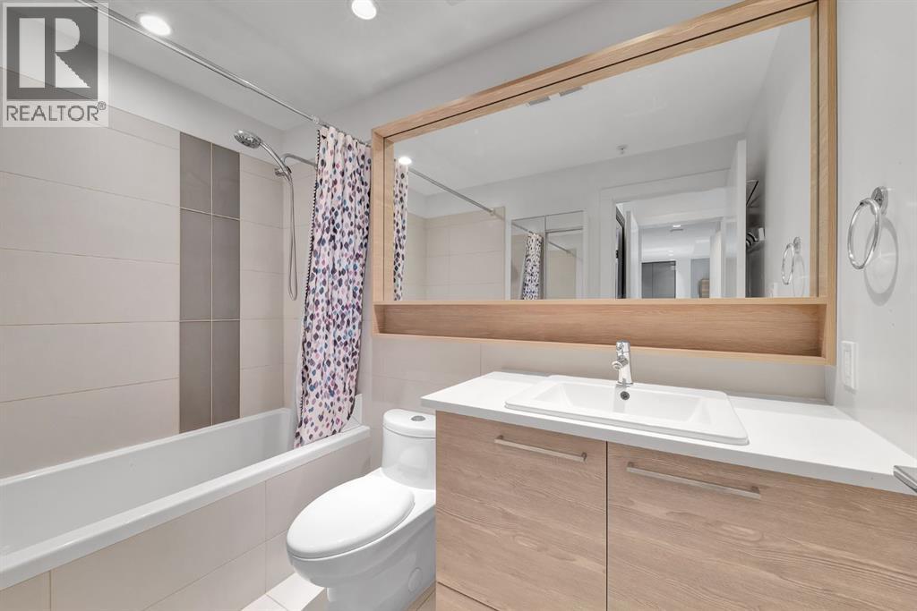 Single Family House for Sale in    Street NE Bridgeland/Riverside Calgary 