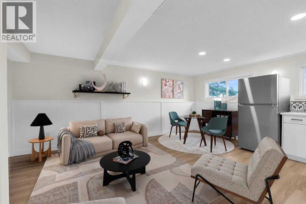 Single Family House 4 Level for Sale in   Street SE Penbrooke Meadows Calgary 