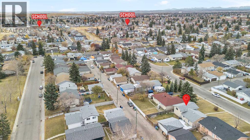 Single Family House 4 Level for Sale in   Street SE Penbrooke Meadows Calgary 