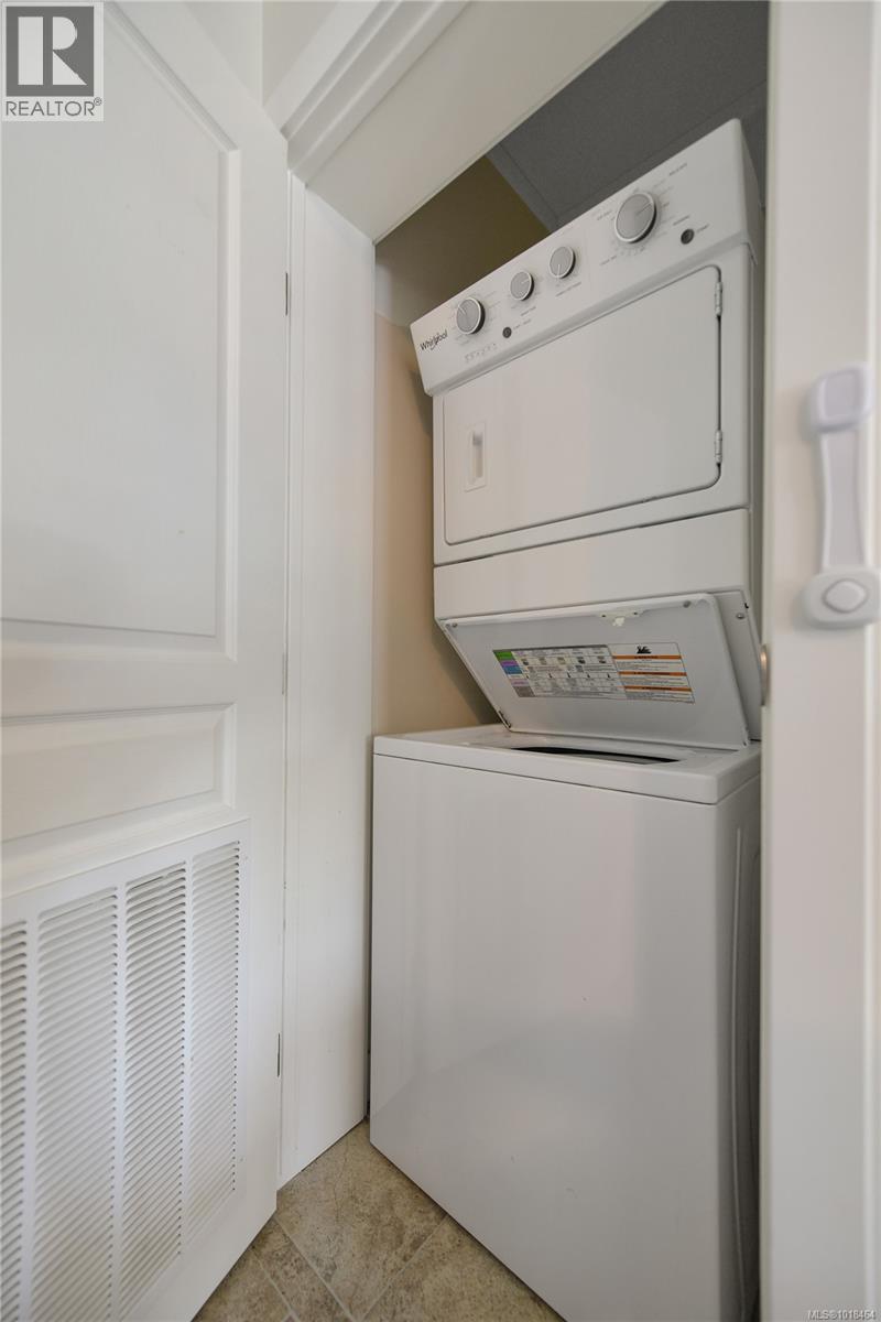  17 Saanich Ridge Drive, Central Saanich