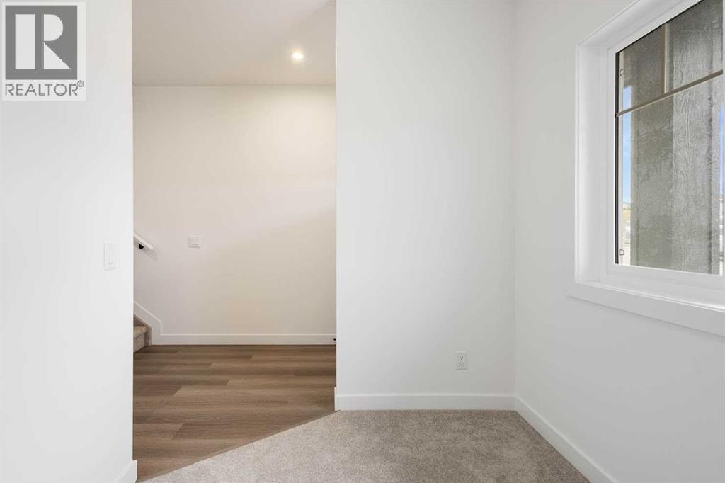 Single Family House for Sale in  st Street SW Springbank Hill Calgary 