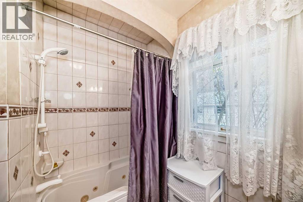 Single Family House Bungalow for Sale in   Street SW Rideau Park Calgary 