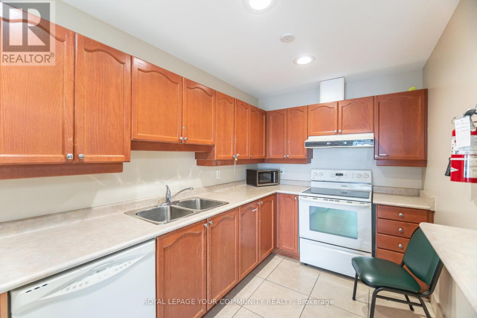 #218 2500 RUTHERFORD ROAD - 34