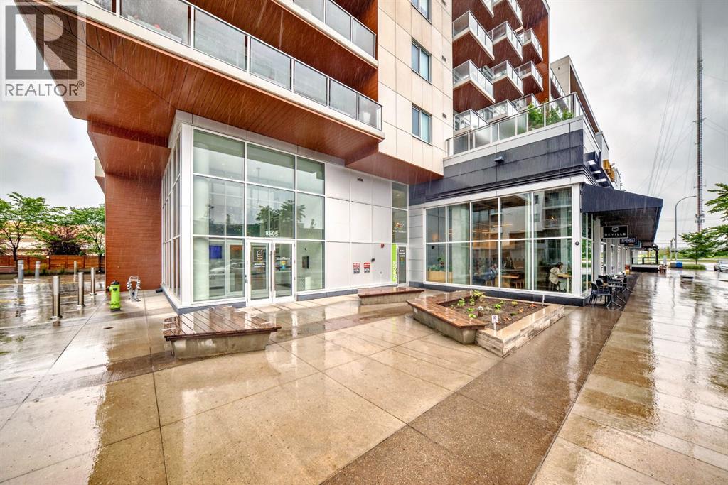 Single Family House for Sale in   Broadcast Avenue SW West Springs Calgary 