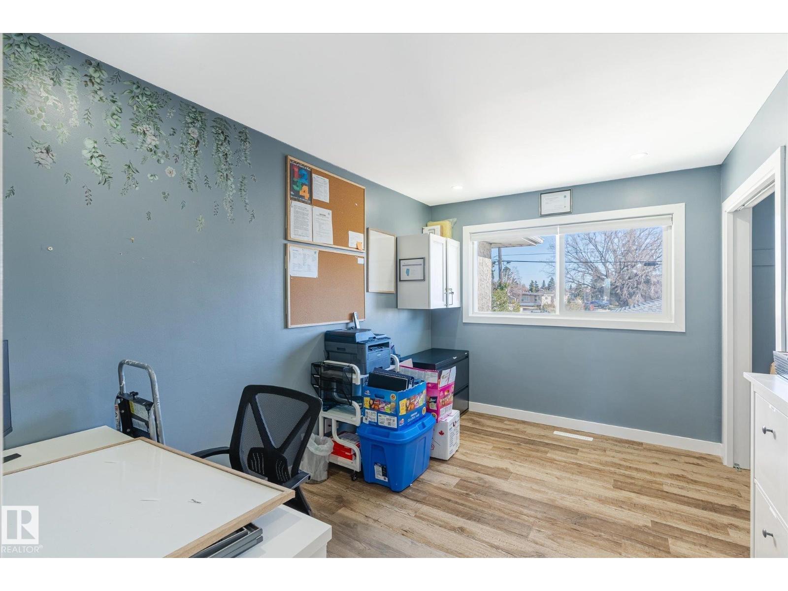 Single Family House Raised bungalow for Sale in  &   ST NW Edmonton 