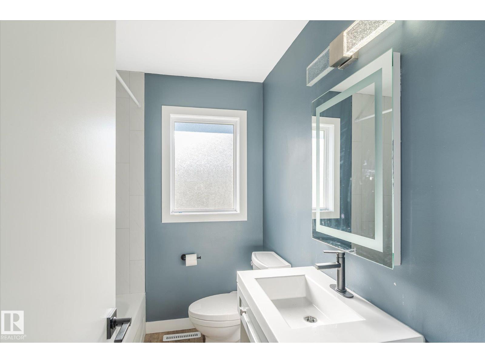 Single Family House Raised bungalow for Sale in  &   ST NW Edmonton 