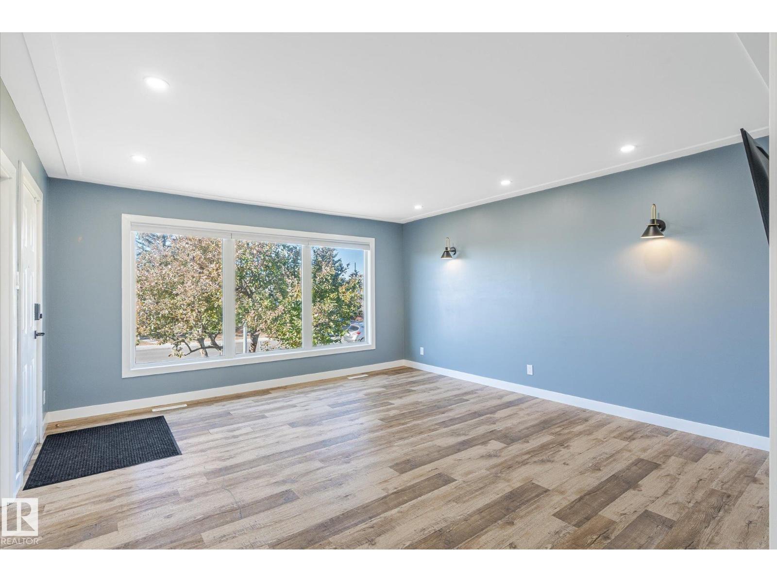 Single Family House Raised bungalow for Sale in  &   ST NW Edmonton 