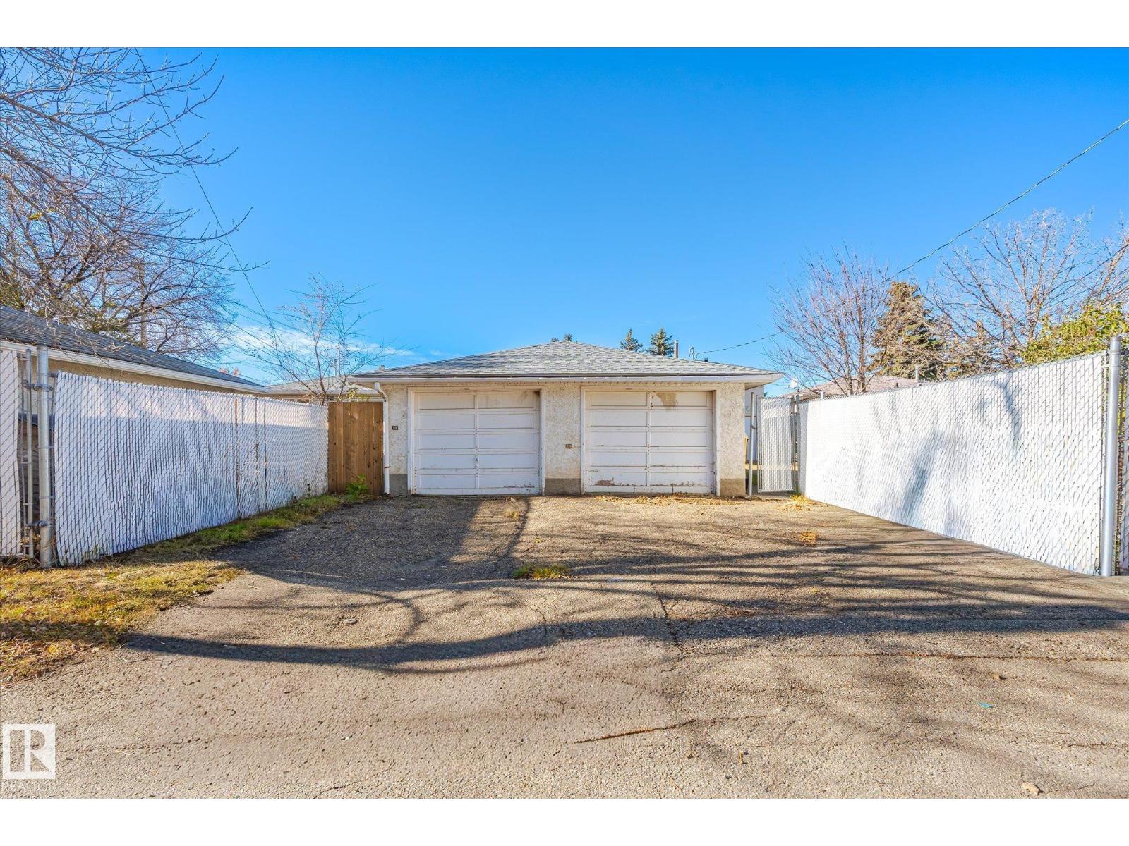 Single Family House Raised bungalow for Sale in  &   ST NW Edmonton 