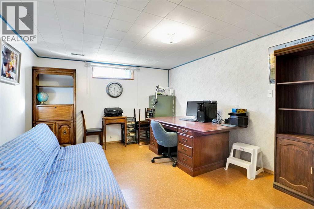 Single Family House Bungalow for Sale in  Sackville Drive SW Southwood Calgary 