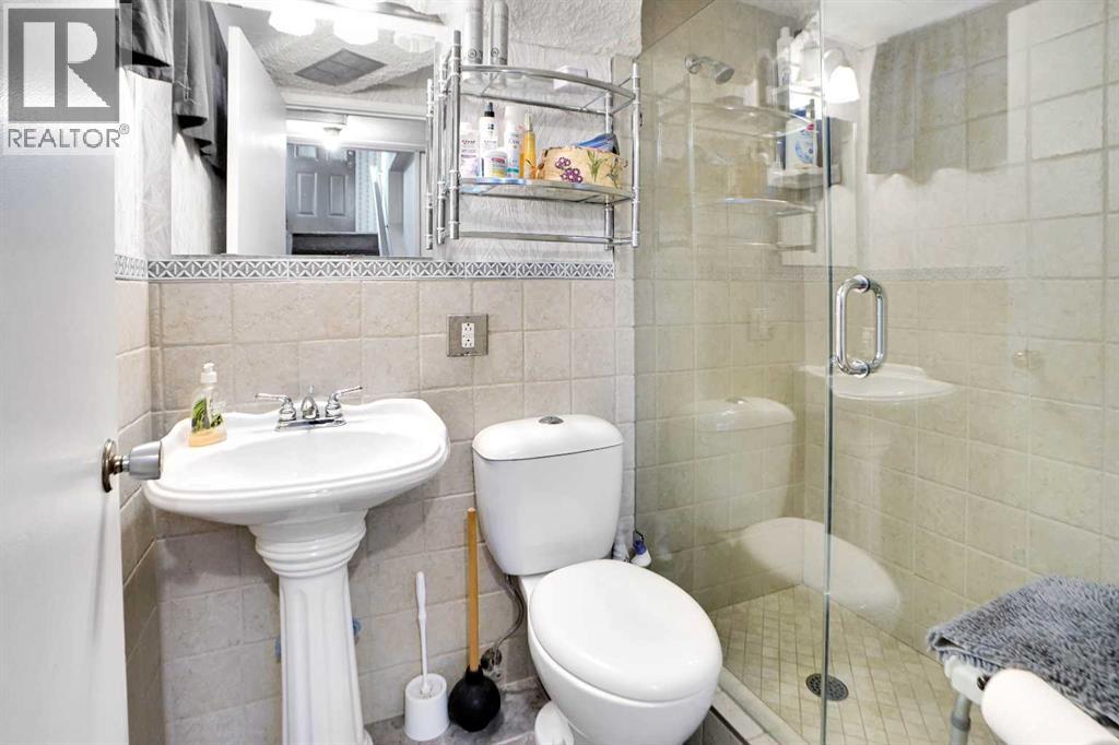 Single Family House Bungalow for Sale in  Sackville Drive SW Southwood Calgary 