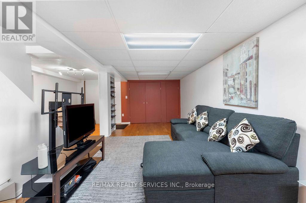 Single Family House for Sale in  NUTTALL STREET Brampton (Westgate) 