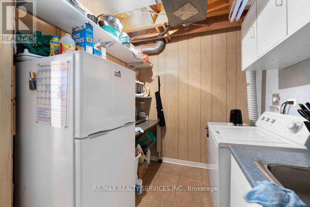 Single Family House for Sale in  NUTTALL STREET Brampton (Westgate) 