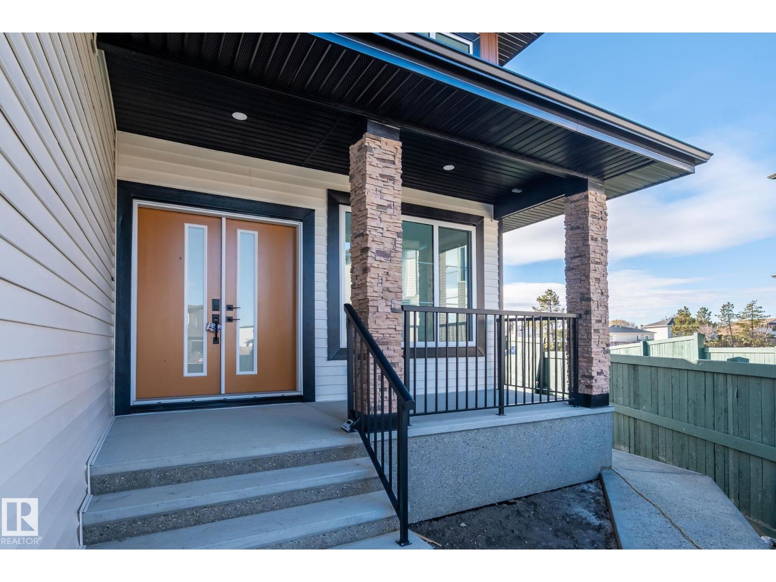 2005 154 AV NW, Edmonton