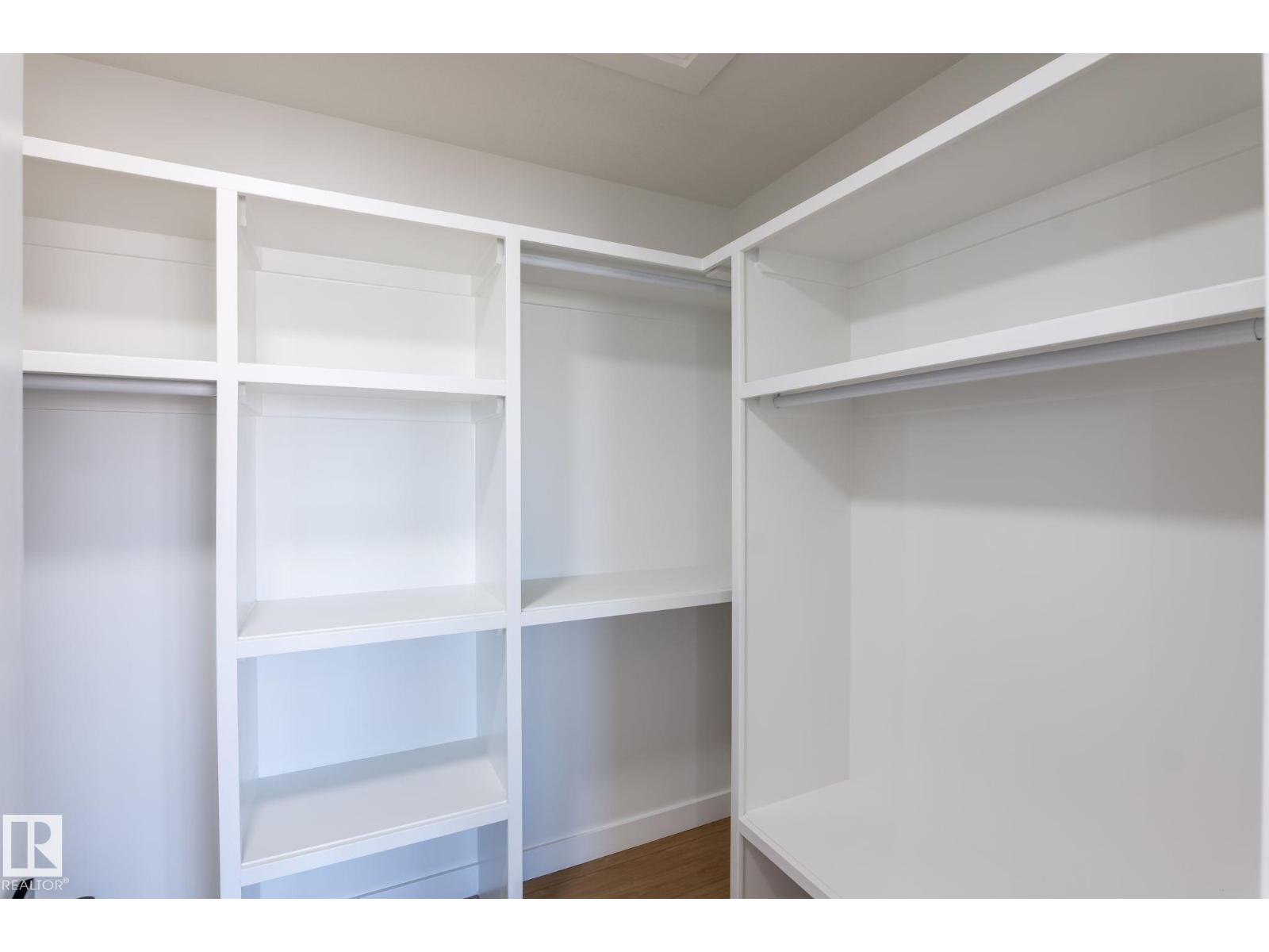 2005 154 AV NW, Edmonton