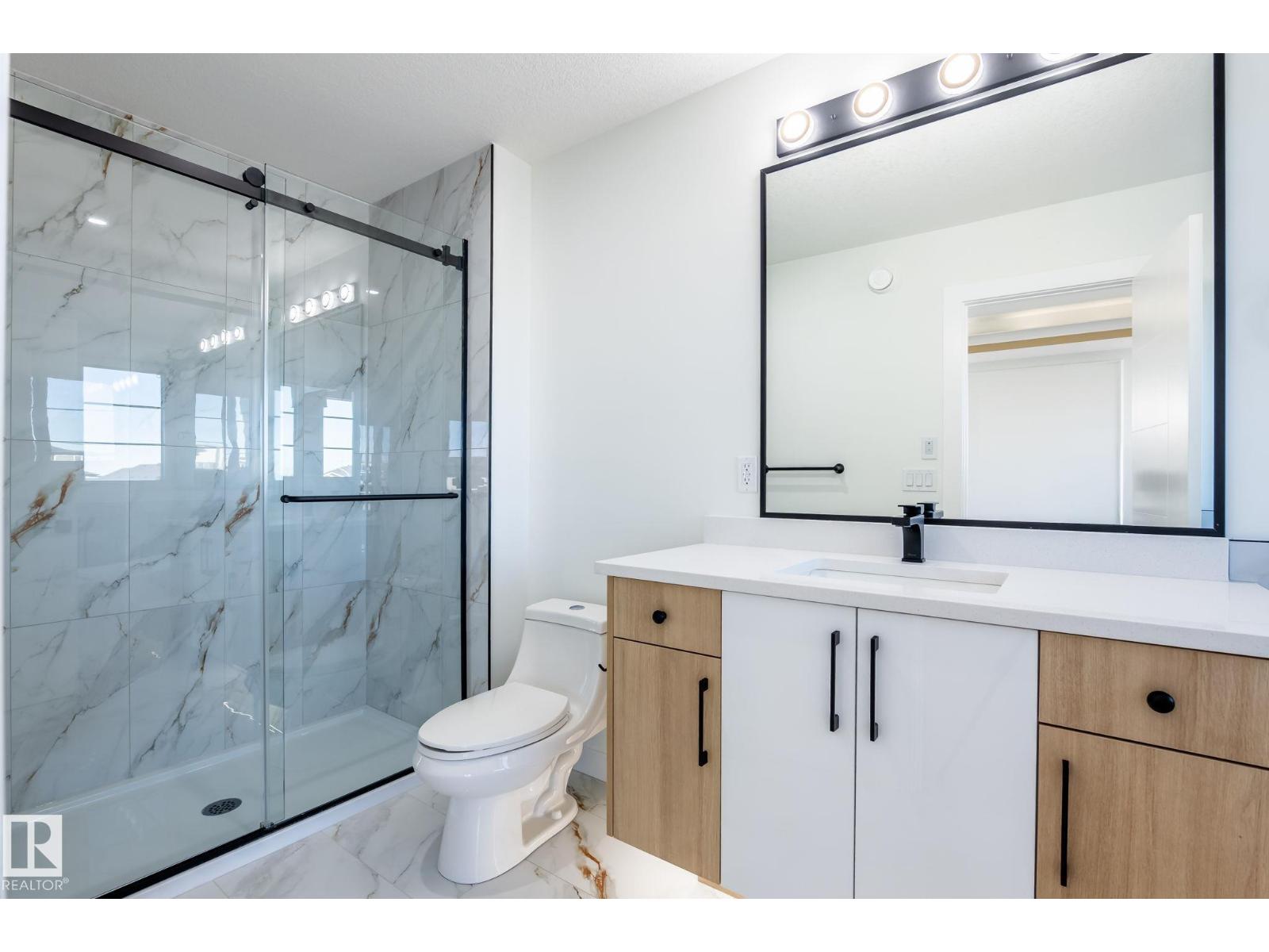 2005 154 AV NW, Edmonton