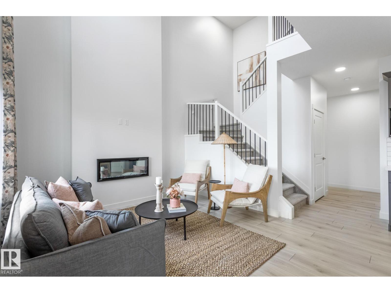 319 157 AV NE, Edmonton