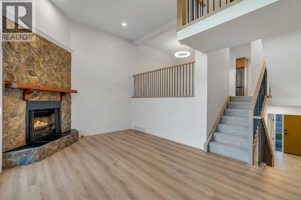 Single Family House 4 Level for Sale in   Glamis Drive SW Glamorgan Calgary 