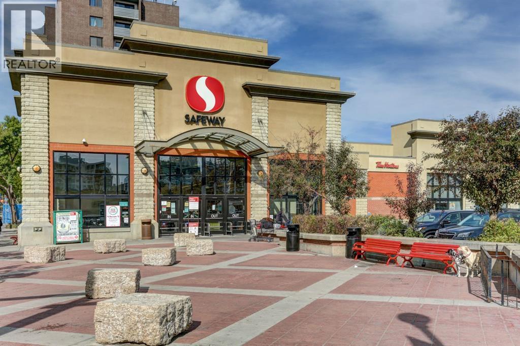 Single Family House for Sale in   A Street NW Sunnyside Calgary 