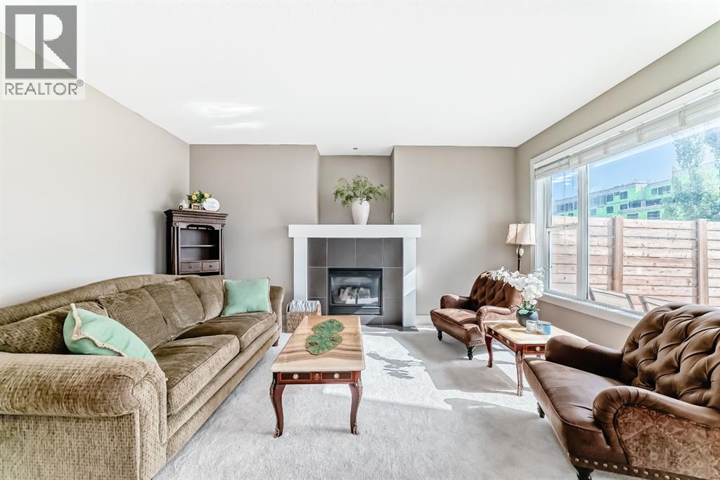 Single Family House for Sale in  St Moritz Terrace SW Springbank Hill Calgary 