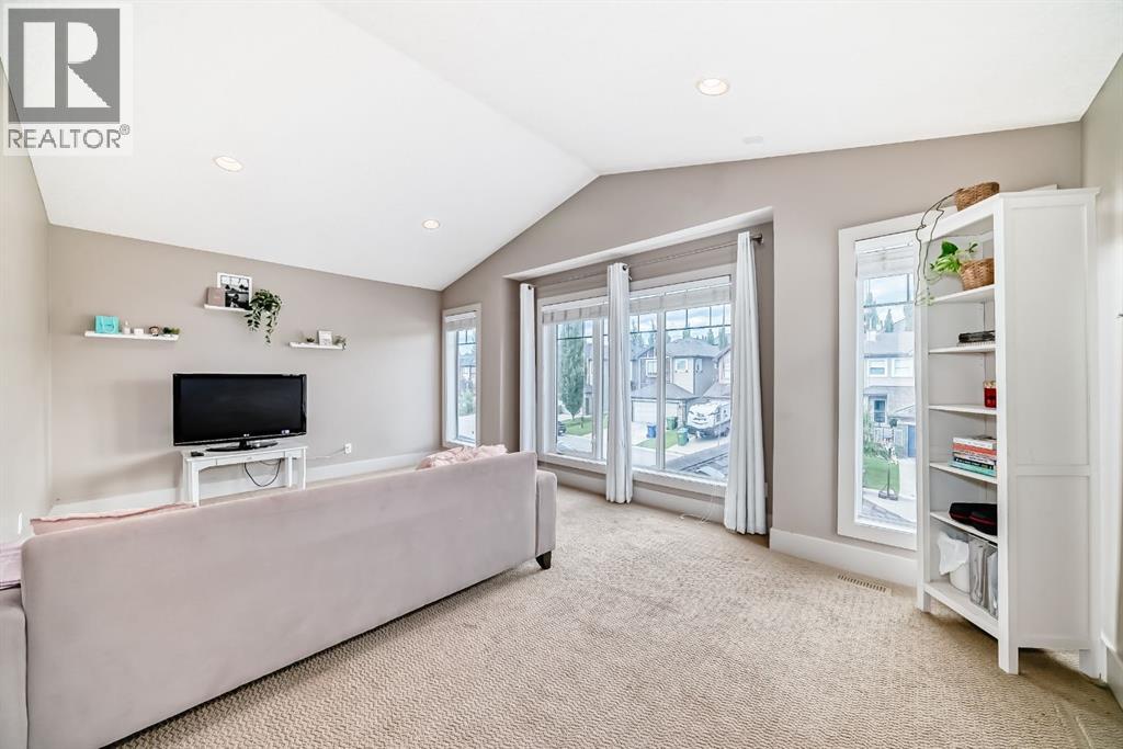 Single Family House for Sale in  St Moritz Terrace SW Springbank Hill Calgary 