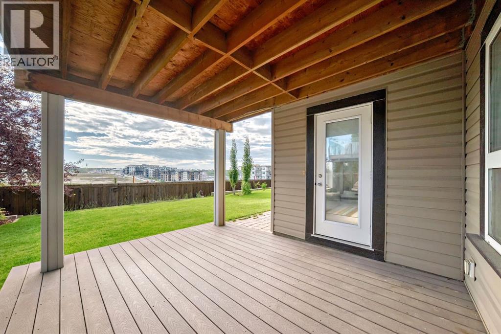 Single Family House for Sale in  St Moritz Terrace SW Springbank Hill Calgary 