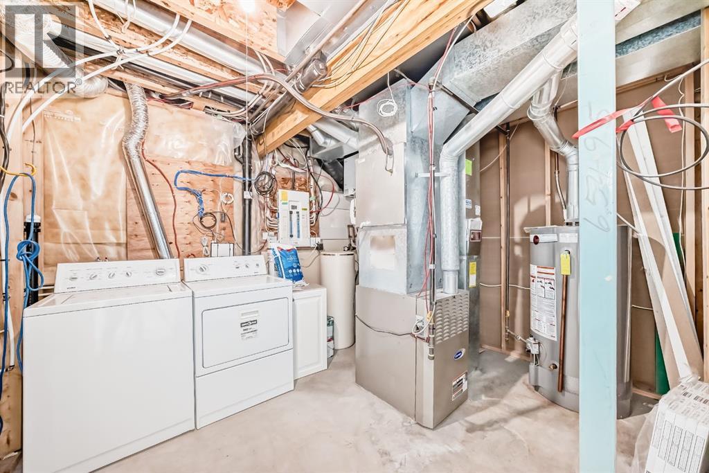 Single Family House for Sale in  St Moritz Terrace SW Springbank Hill Calgary 