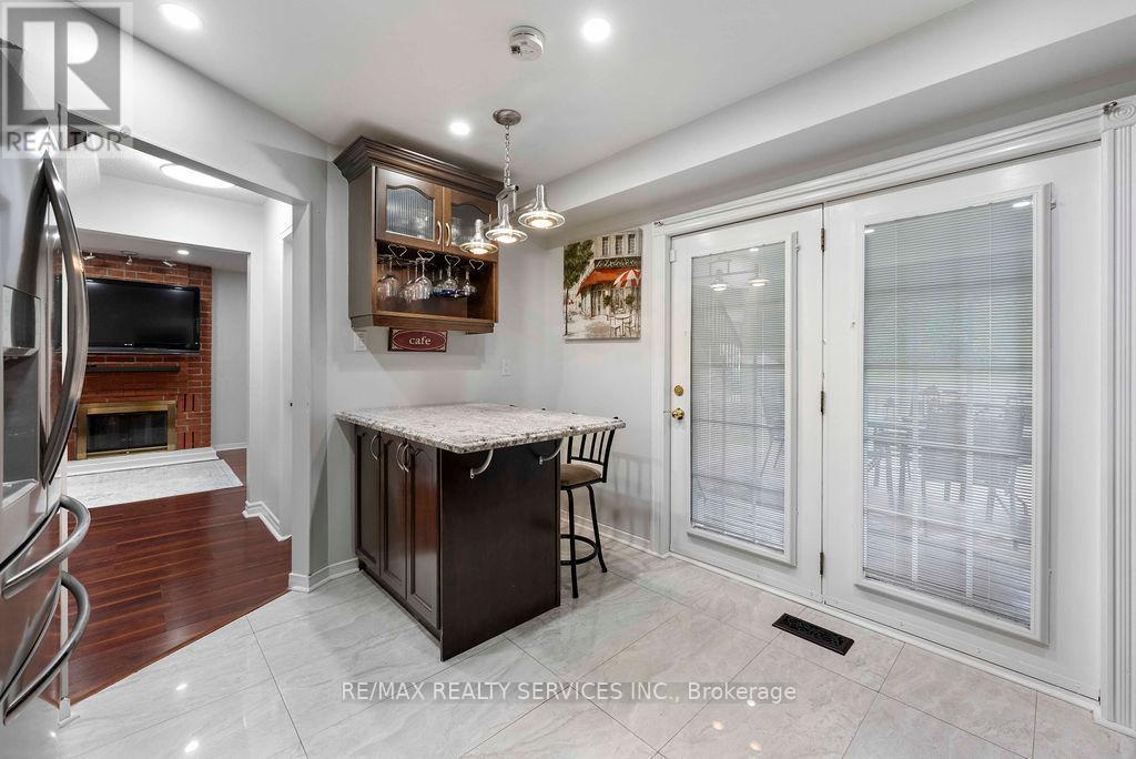 Single Family House for Sale in  NUTTALL STREET Brampton (Westgate) 