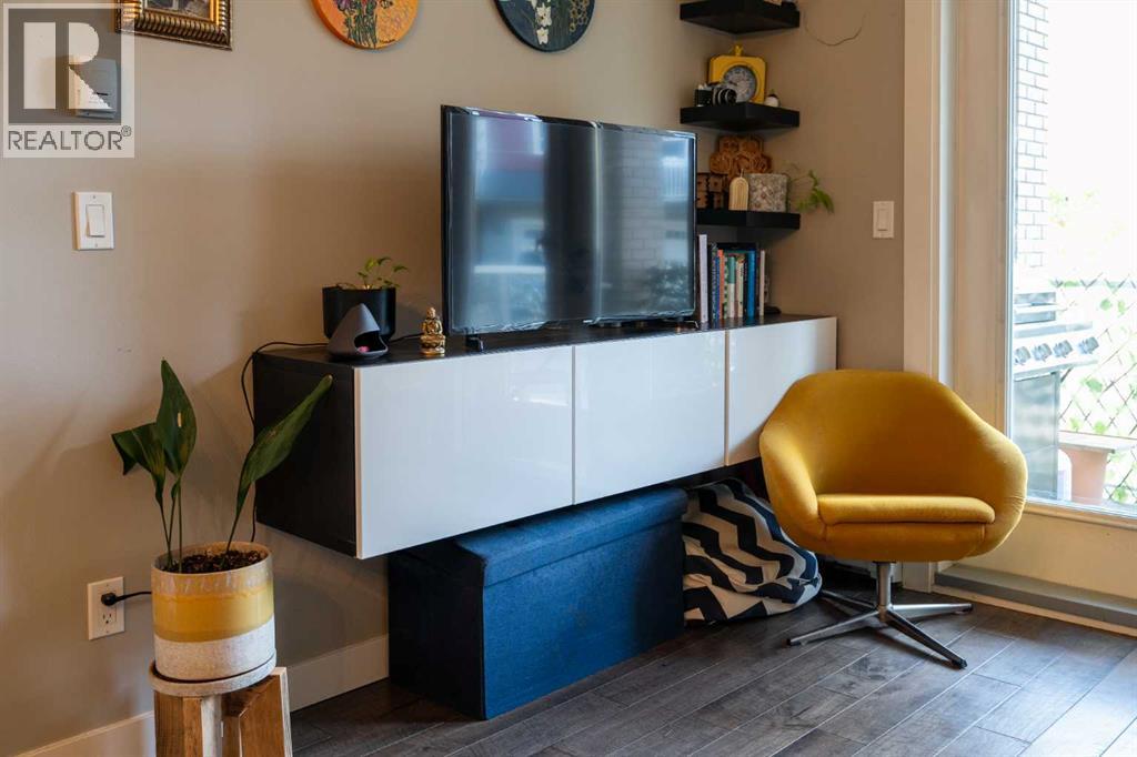 Single Family House for Sale in   Evanston Square NW Evanston Calgary 