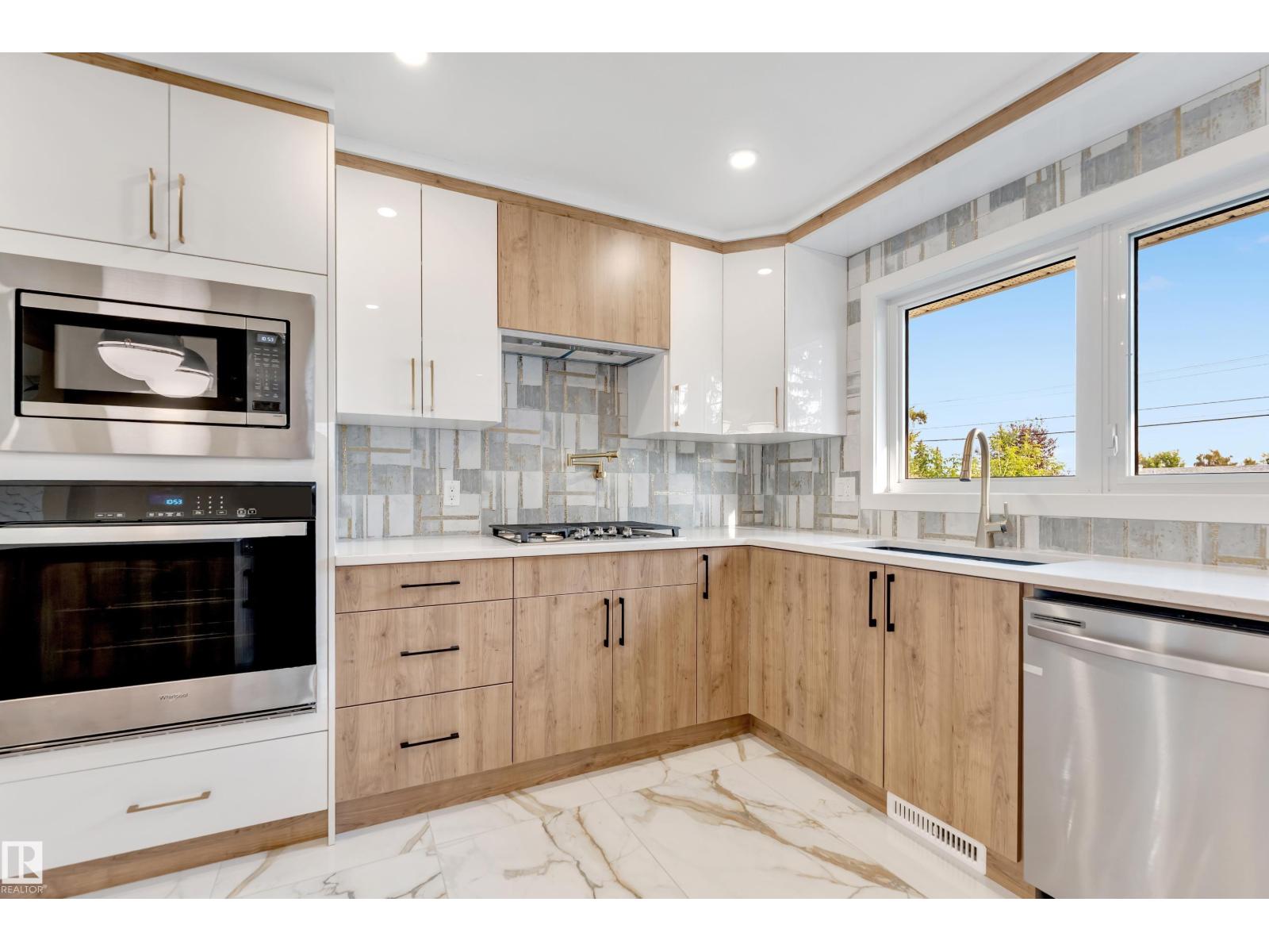 Single Family House Bungalow for Sale in   AV NW Edmonton 