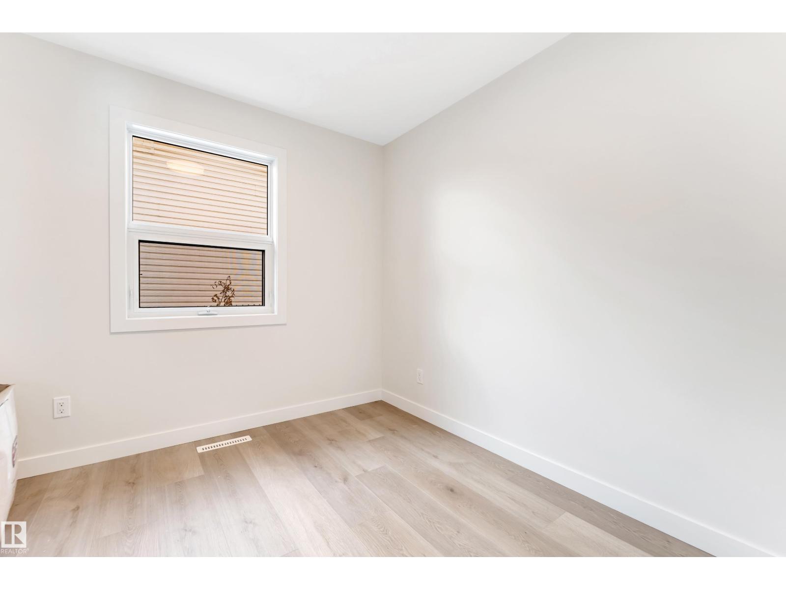 Single Family House Bungalow for Sale in   AV NW Edmonton 