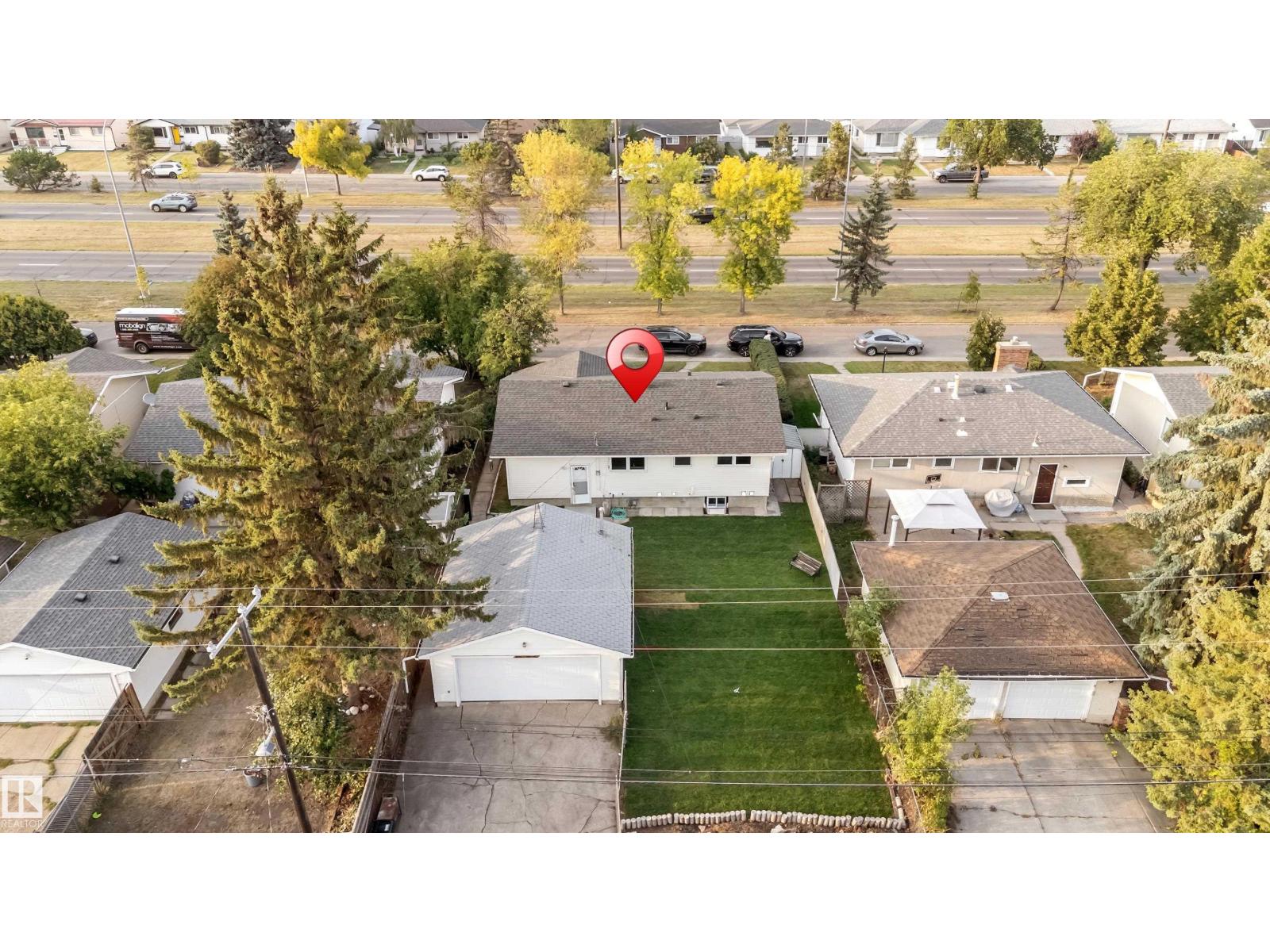 Single Family House Bungalow for Sale in   AV NW Edmonton 