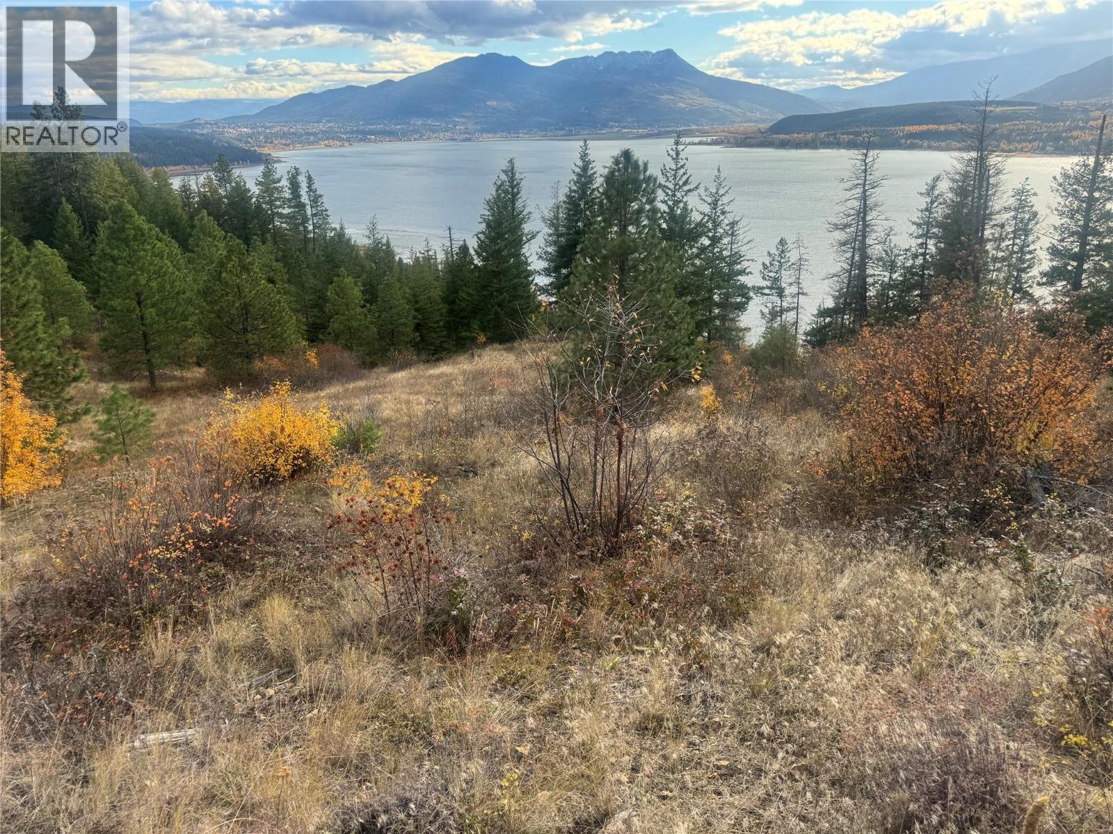 470 Sumac Road, Tappen